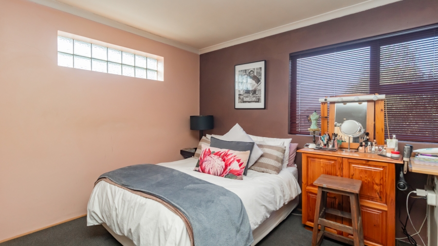 4 Bedroom Property for Sale in Table View Western Cape